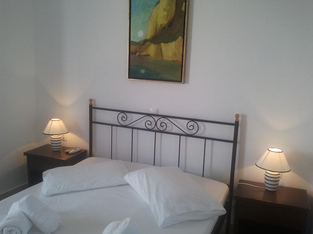 Akteon Hotel Logaras Habitación foto
