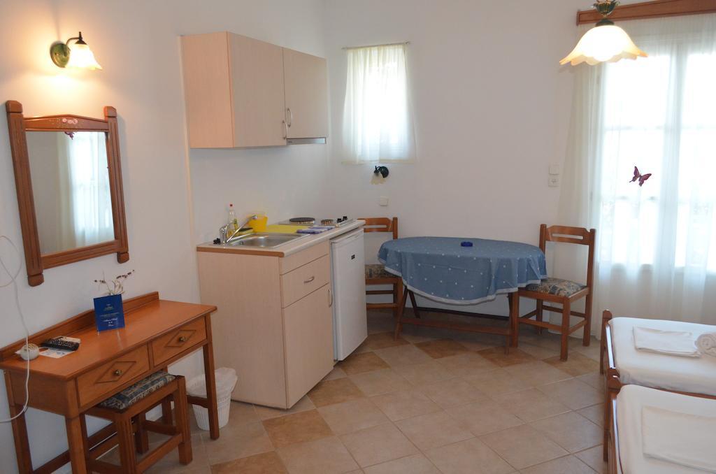 Akteon Hotel Logaras Habitación foto
